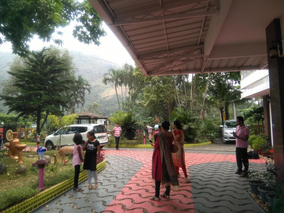 Spice Mount Heritage Resort Kattappana Bagian luar foto